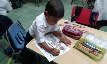 niños en la escuela